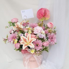 Hồng Thăng Hoa – Bình hoa tone pastel sang trọng
