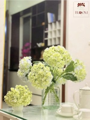 hoa để bàn ăn-xanh trắng