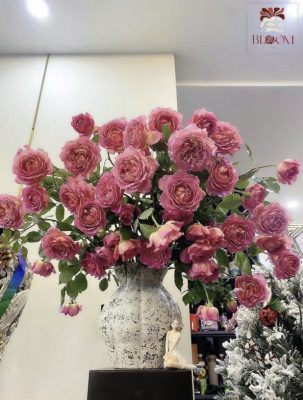 Hoa để bàn lễ Tân-hoa hồng đỏ nhạt