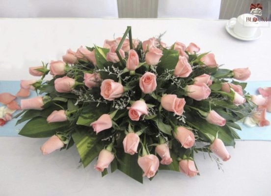 Hoa để bàn gia tiên ngày cưới-lan tỏa